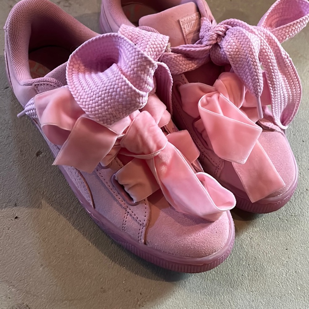 Puma Bow Sneakers